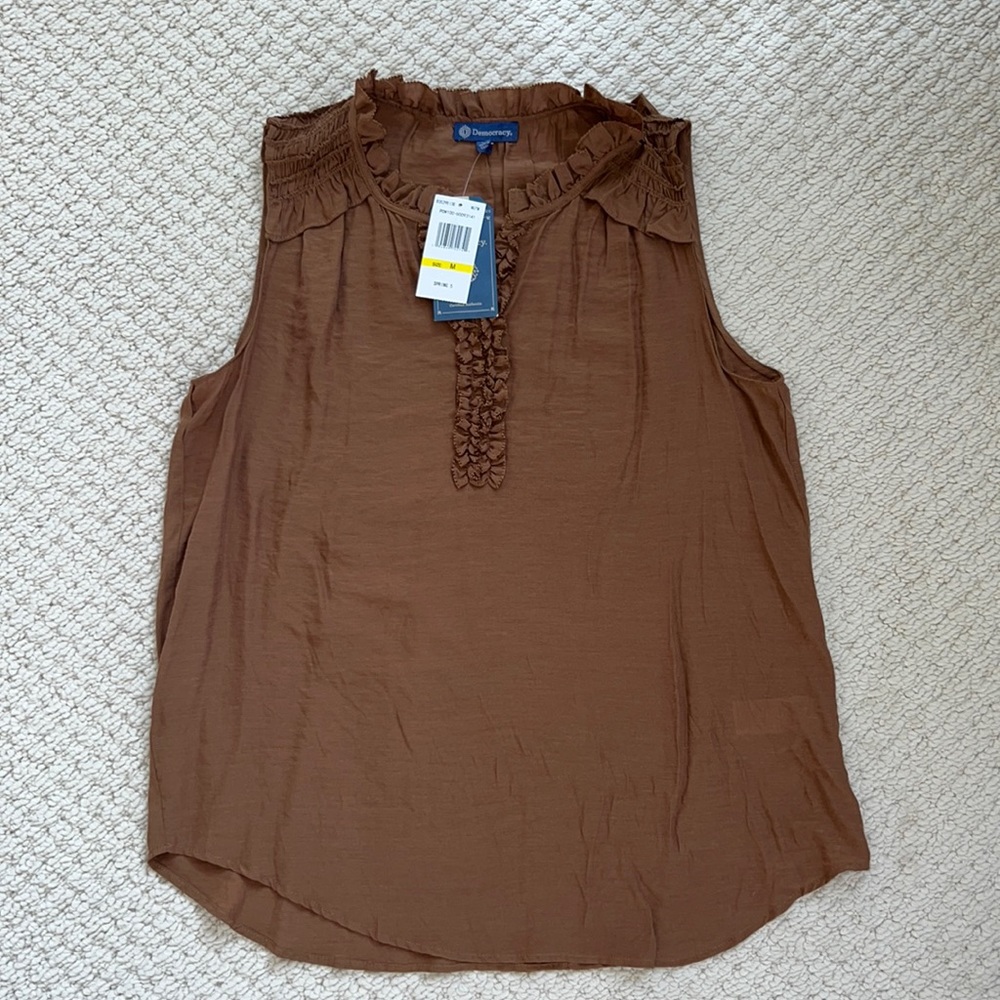 Beautiful Top. Tan in color.